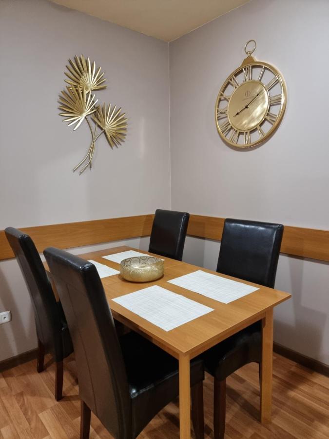 Relax Wellness Manzard Hajduszoboszlo Appartamento Esterno foto